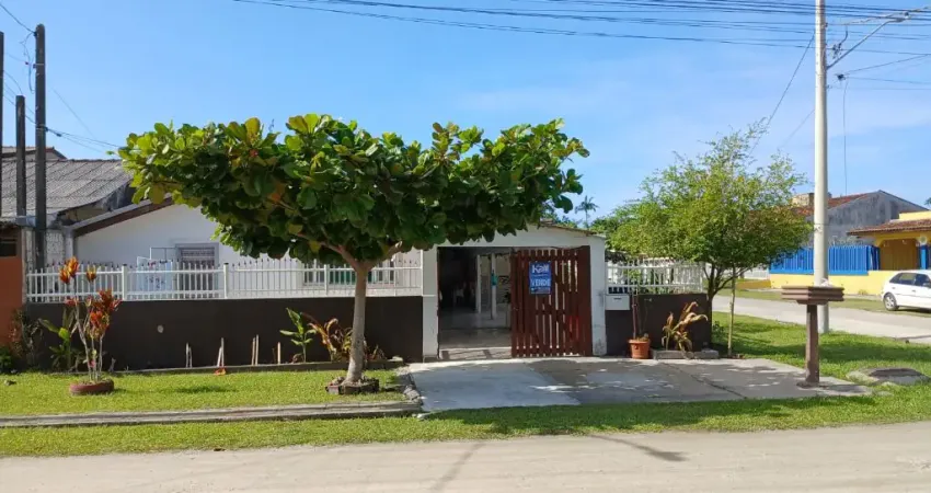 Casa com 5 quartos à venda na Rua Porto Alegre, 2044, Riviera, Matinhos