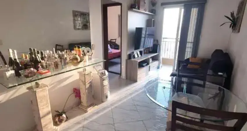 Apartamento á venda, 3 Quartos, Varanda, 1 Vaga de Garagem - Osasco