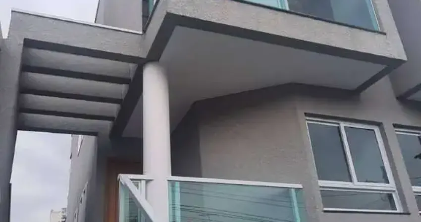 SOBRADO À VENDA NO BAIRRO CAMPESINA, 182M², 3 DORMS, 5 VAGAS