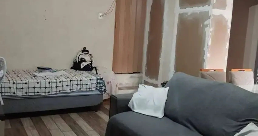 Casa 3 quartos e 3 banheiros à Venda, 215m2 - Santa Rita, Itaquaquecetuba