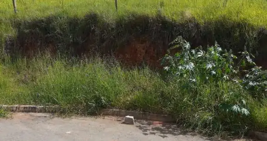 Ótimo terreno á venda no recanto das maravilhas 3 em santana de parnaíba