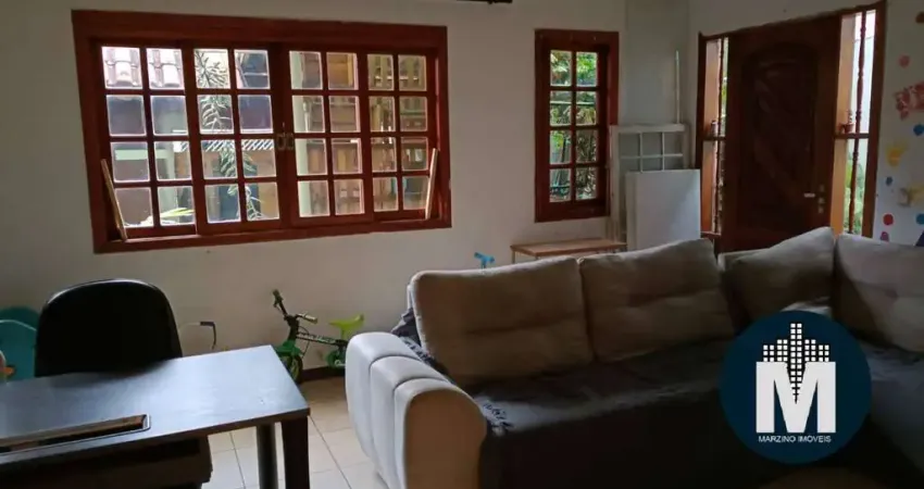 Sobrado 3 quartos e 3 banheiros à Venda, 236m2 - Vila Rosa, Carapicuíba