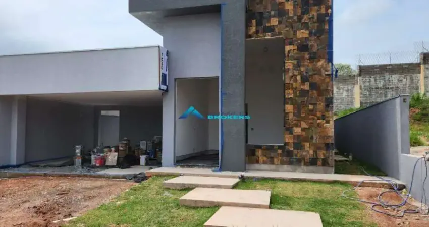 Casa Cond. Bella Vitta Jundiaí - 3 dormitórios com 3 suítes - Jardim Celeste - Jundiaí