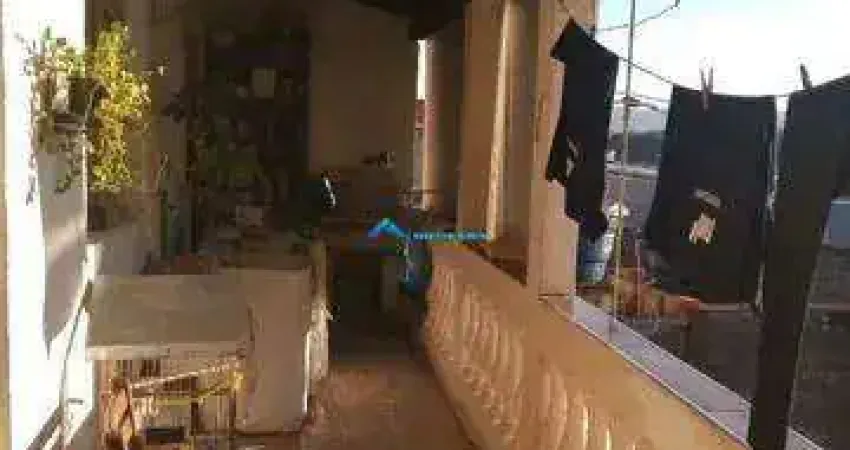 Vende-se casa com 3 dormitórios em Várzea Paulista SP