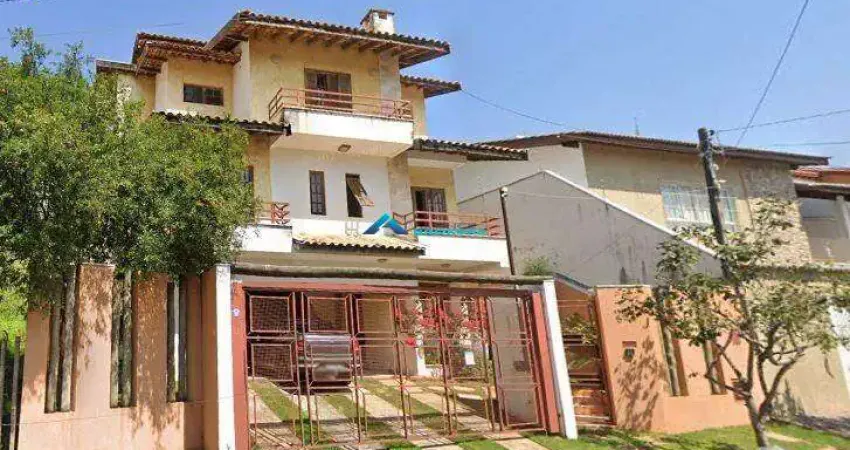 SOBRADO À VENDA COM PISCINA, JD. PAULISTA - JUNDIAÍ