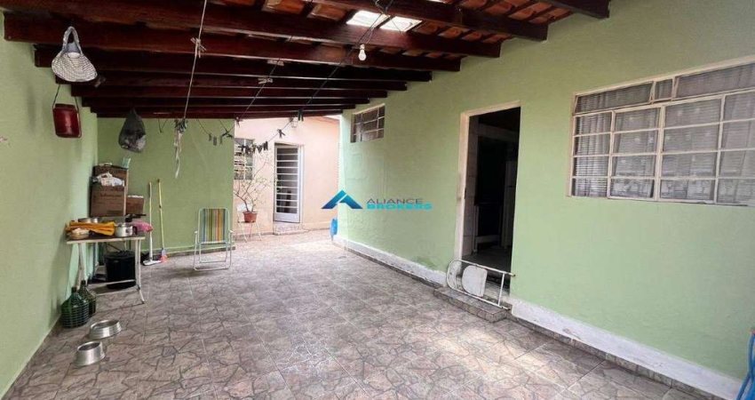 Sobrado a venda C/ 4 Dorms, 2 suítes, Total de 277 m², + Edícula, Bairro Vila Joana
