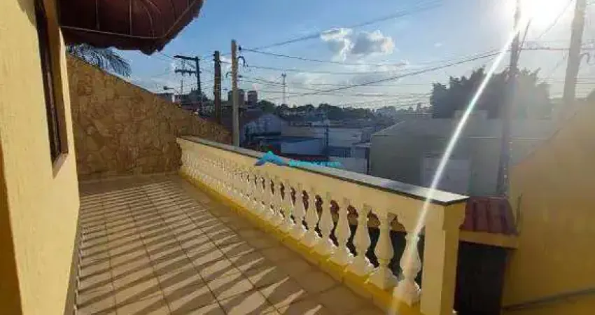 Casa a venda C/ 4 Dorms sendo 1 Suíte, Bairro Pacaembu em Jundiaí SP