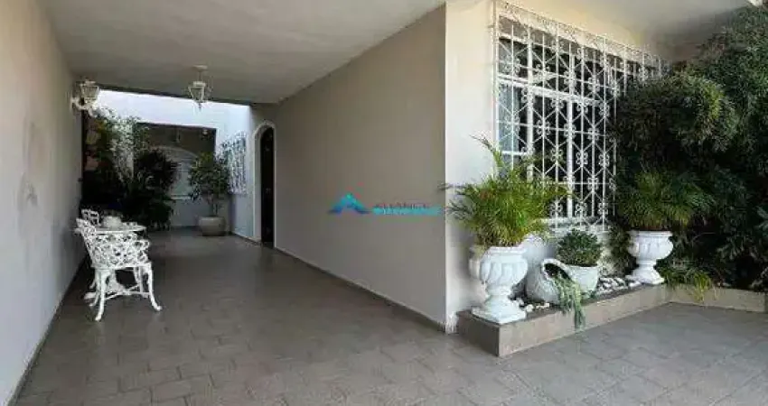 Sobrado a venda C/ 3 Dorms, Bairro Vila Rio Branco, Próximo ao Maxi Shopping Jundiaí SP