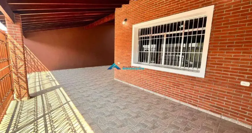 Casa térrea a venda c/ 3 dorms sendo 1 suíte, garagem para 4 carros, bairro jardim nogueira