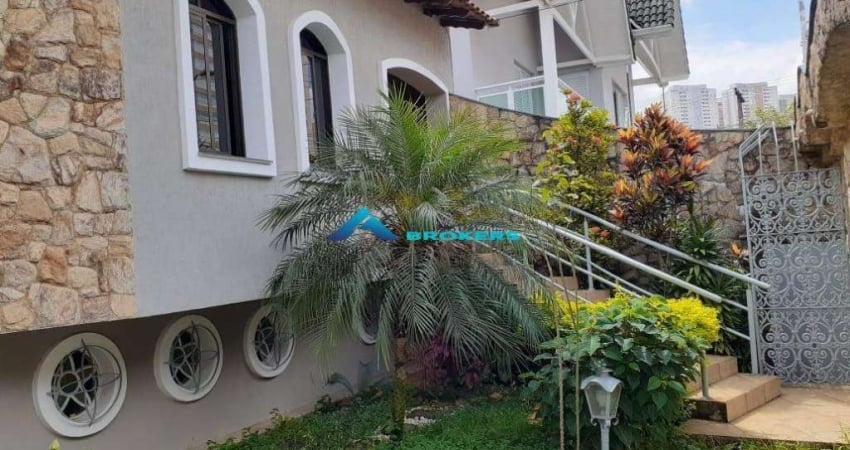 Casa à venda na Rua Santo Antônio, 220, Vila Galvão, Guarulhos