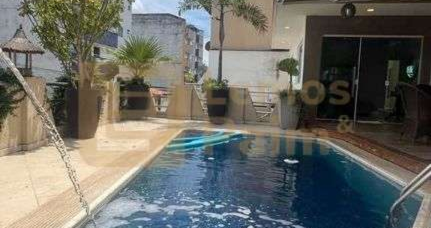 Vendo Casa de alto padrao com 5 quartos em Itabuna BA