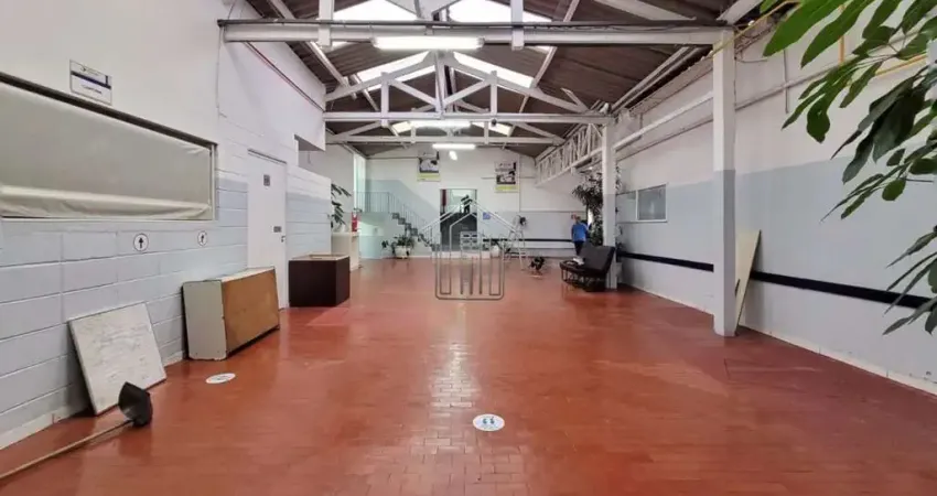 Predio comercial para locação, 1250 m². excelente localização e vias de acesso no centro em santo andré, venha conferir e alugar!