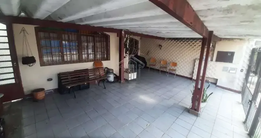 Casa para venda no bairro santa maria. área do terreno 240 metros.  excelente para construtores e investidores.