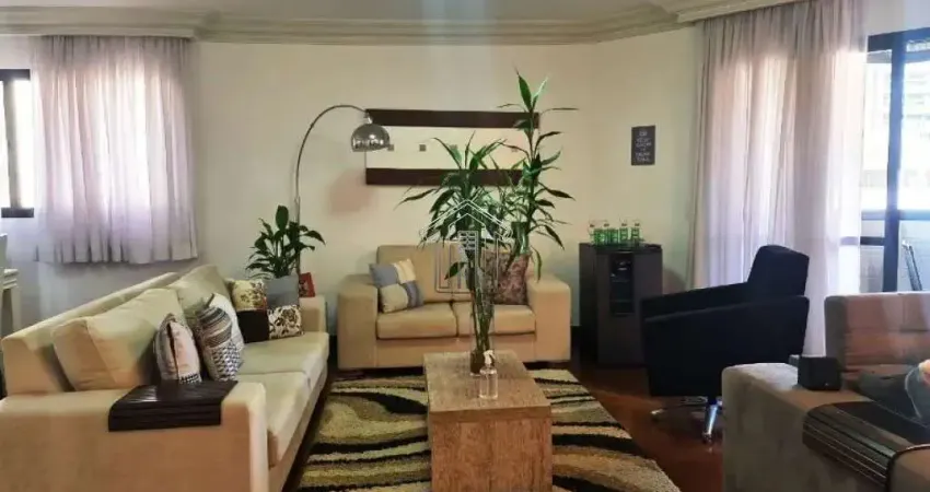 Apartamento (apartamento padrão) para venda, 4 dorm(s), 2 suite(s), 3 vaga(s), 230 m²