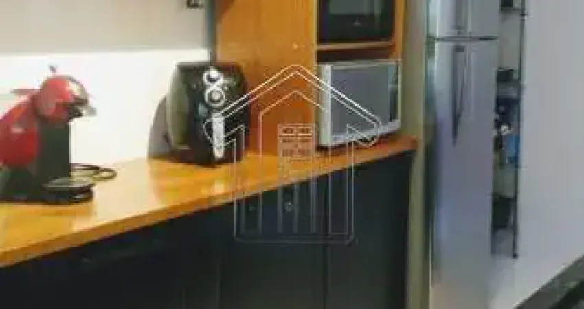 Sobrado valparaiso - motivo da venda : mudança de país.e xcelente acabamento - 3 dormts ( 1 suite ), sala grd 2 ambientes, cozinha com armários. linda churrasqueira junto à cozinha, 3 vagas