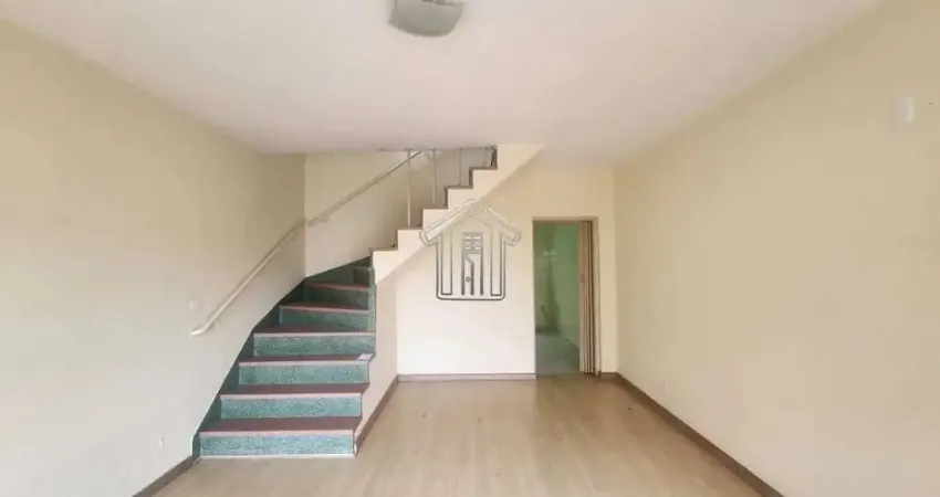 Sobrado Comercial para Locação, 3 dorm(s), 2 vaga(s), 152 m². Excelente espaço para novos negócios, venha conferir e alugar!