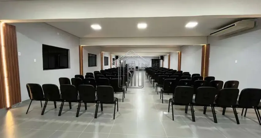 Prédio para locação no bairro Jardim Irene em Santo André/SP. Local funciona uma Igreja toda reformada e estacionamento. Venha visitar e alugar!