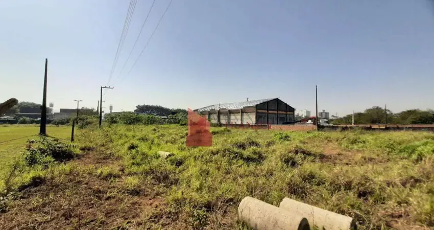 LOCAÇÃO: Terreno no bairro Cordeiros