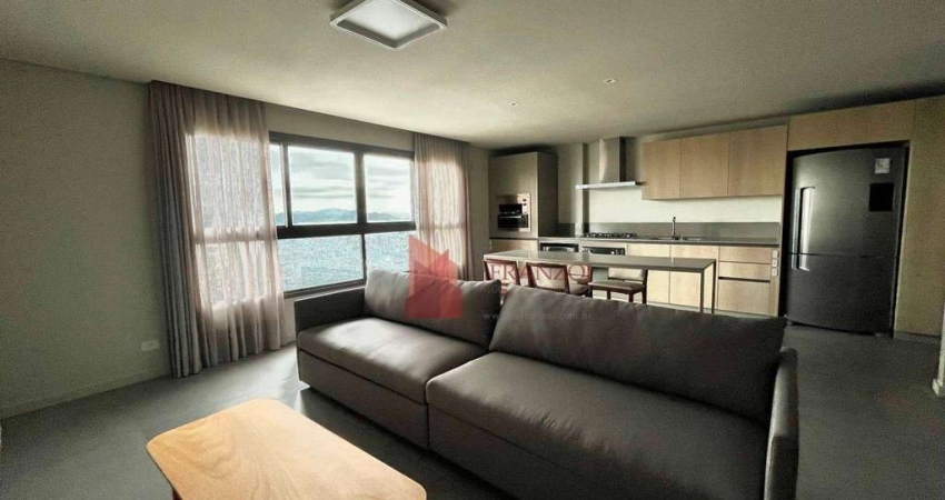LOCAÇÃO- Apartamento MOBILIADO 140m² no CENTRO de Itajaí, SC