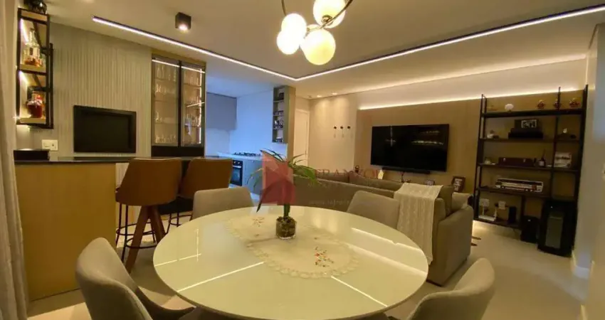 Apartamento com 2 suítes Mobiliado à venda, 84 m² por R$ 1.450.000 - Centro - Itajaí/SC