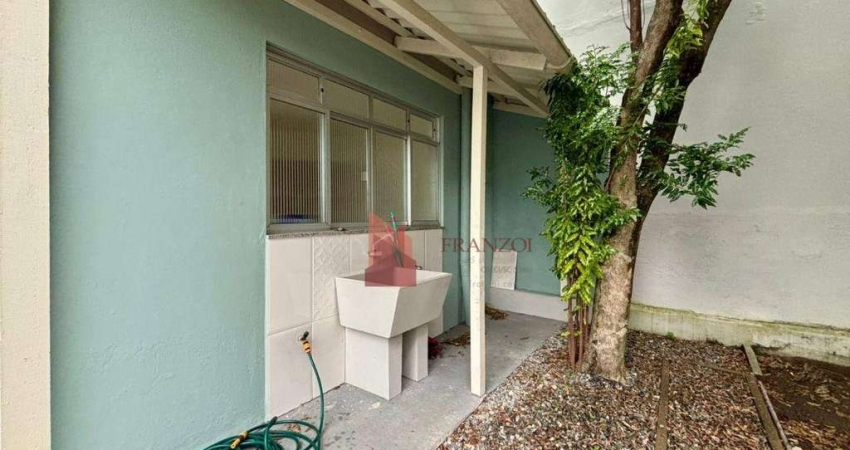 LOCAÇÃO: casa residencial ou comercial no Centro de Itajaí