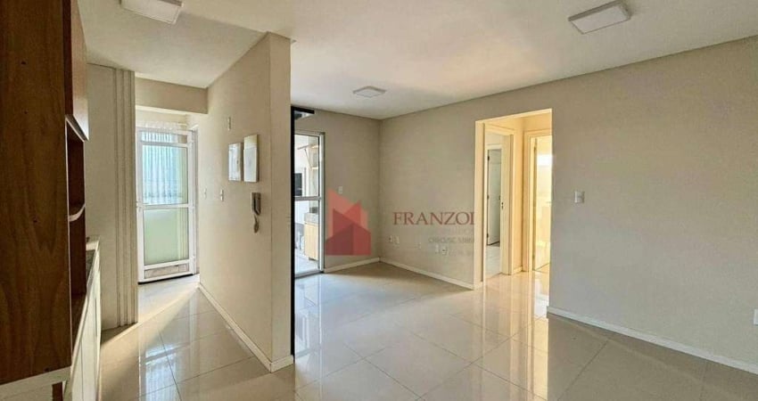 LOCAÇÃO: Apartamento com 2 suítes e 150m² de área total na Vila Operária - Itajaí