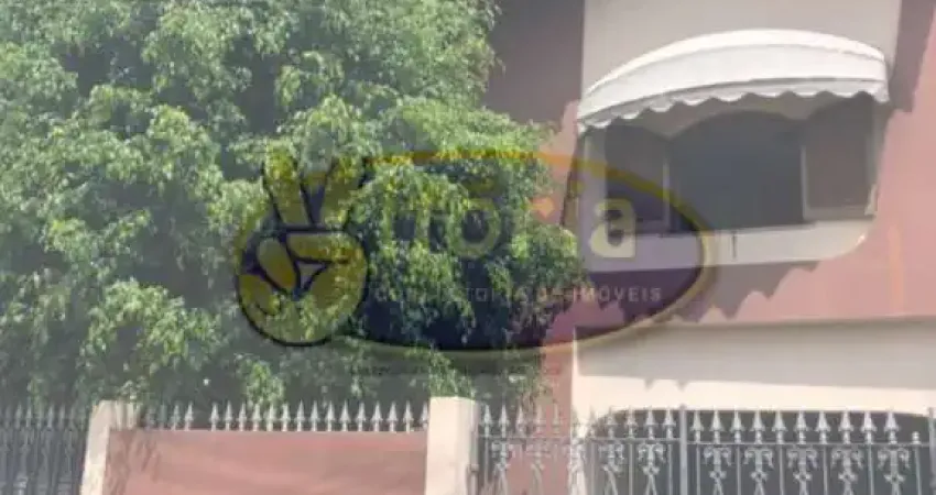 Casa com 4 quartos à venda no Parque Industriário, Santo André 