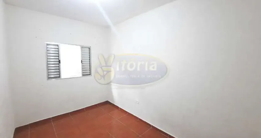 Casa com 2 quartos para alugar no Jardim Ruyce, Diadema 