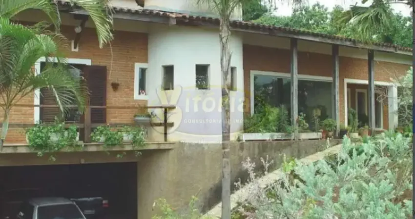 CASA DE ALTO PADRÃO