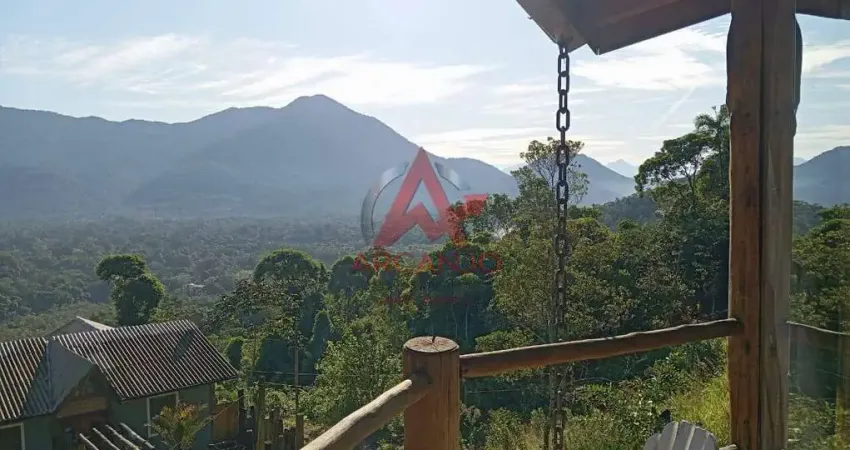 Sobrado com Vista para Praia de Itamambuca - Ubatuba - SP