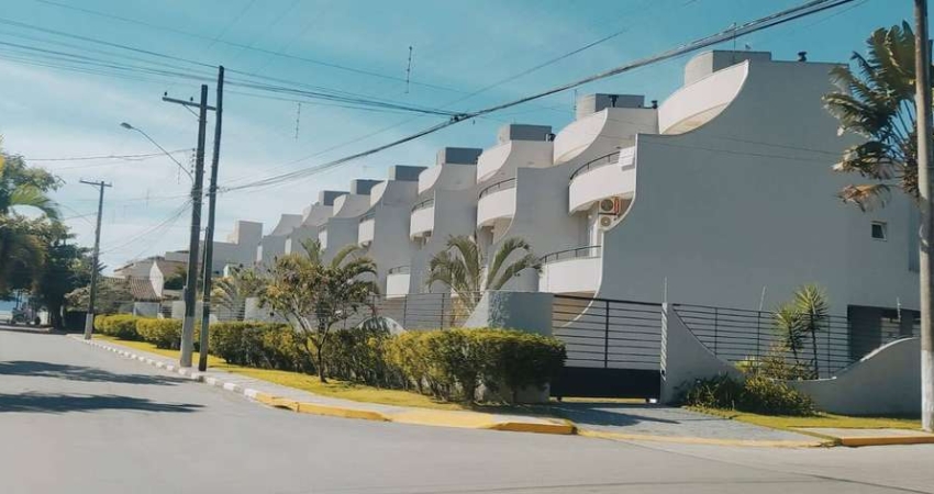 Apartamento com 3 quartos à venda em Itaguá, Ubatuba 