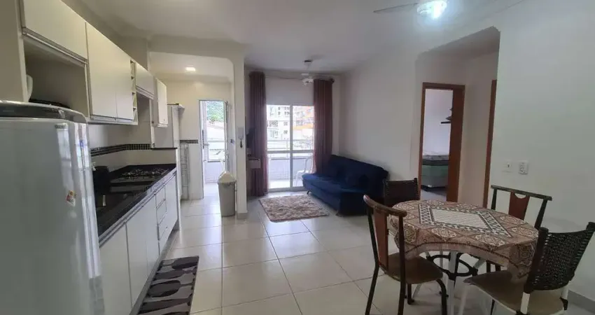 Apartamento à venda com 02 quartos sendo 01 suíte na Praia das Toninhas em Ubatuba/SP.