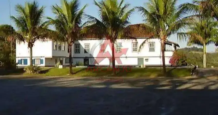 Fazenda Colonial Histórica (1832) Totalmente Preservada 153..3925 Hectares