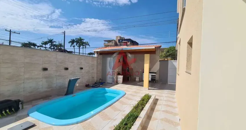 pSobrado Padrão São 02 suítes com varanda e 01 suíte normal, bairro bem tranquilo de Ubatuba/p