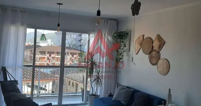 Apartamento padrão  02 quartos aconchegantes, garagem coberta,