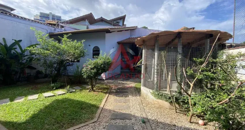Casa com 5 quartos à venda na Barra da Lagoa, Ubatuba 