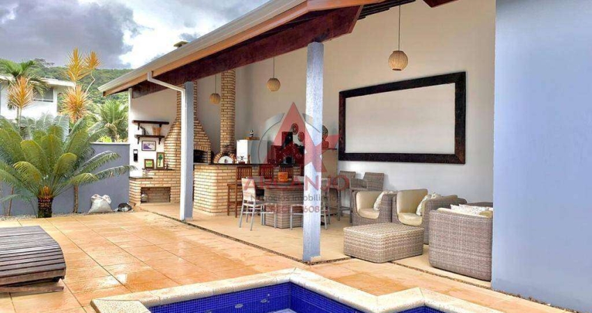 Casa à venda no bairro Horto Florestal em Ubatuba/SP