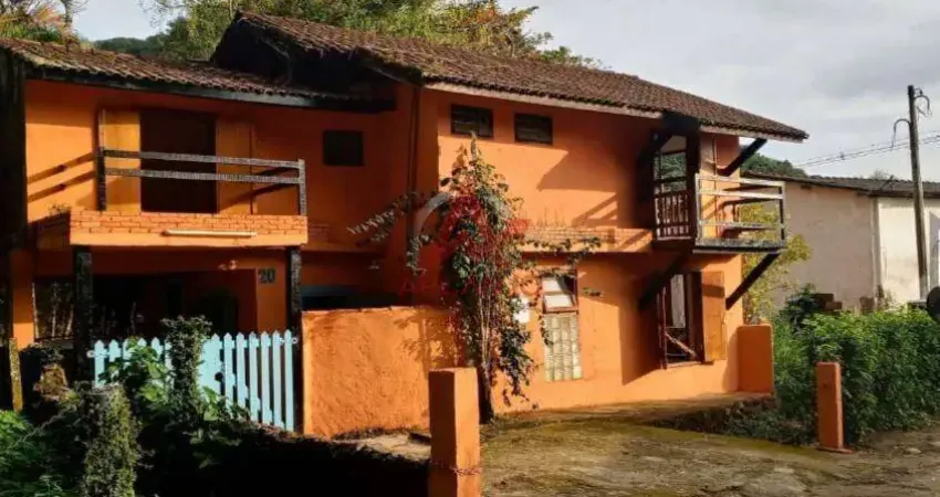 Casa à venda no bairro Picinguaba em Ubatuba/SP
