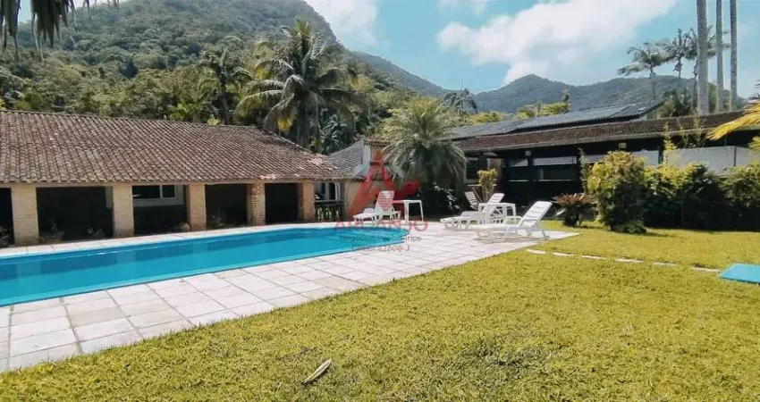 CASA A VENDA NO CONDOMÍNIO PEDRA VERDE EM UBATUBA/SP