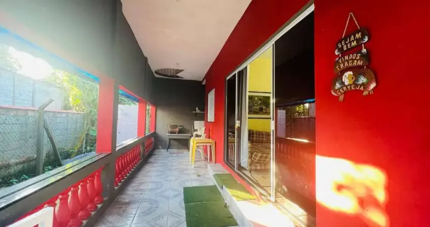 Casa à venda no bairro Ubatumirim em Ubatuba/SP