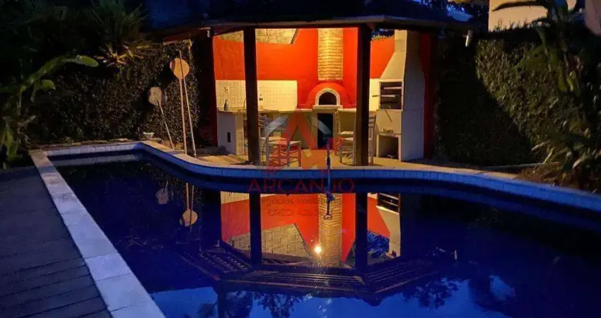 ITAMAMBUCA - CASA EM CONDOMINIO FECHADO EM ITAMAMBUCA COM 4 DORMITORIOS