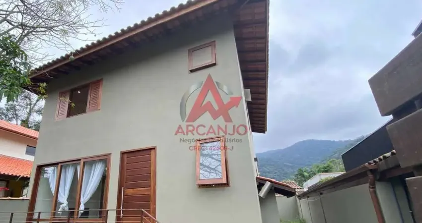 SOBRADO A VENDA NO CONDIMINIO DA RESSACA E MAIS 3 APARTAMENTOS A VENDA NOS FUNDOS