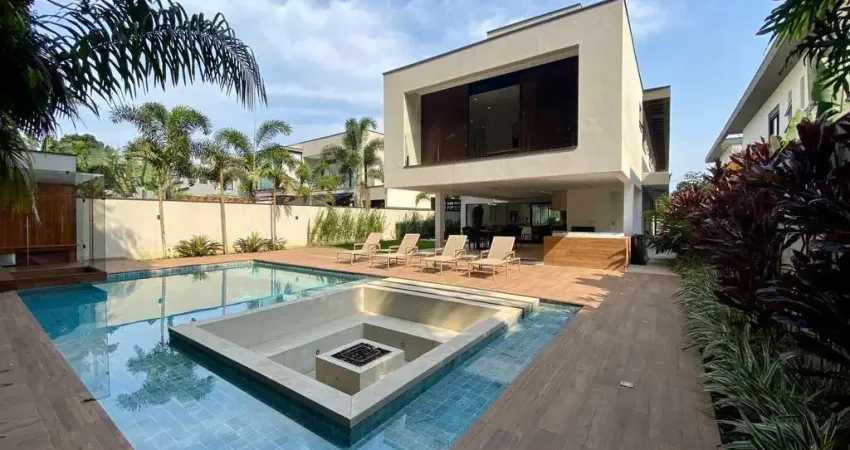 Casa à venda no bairro Riviera em Bertioga/SP