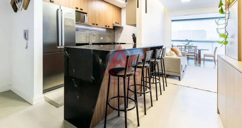 Apartamento A Venda Com 3 Dormitórios no Centro de Ubatuba-SP