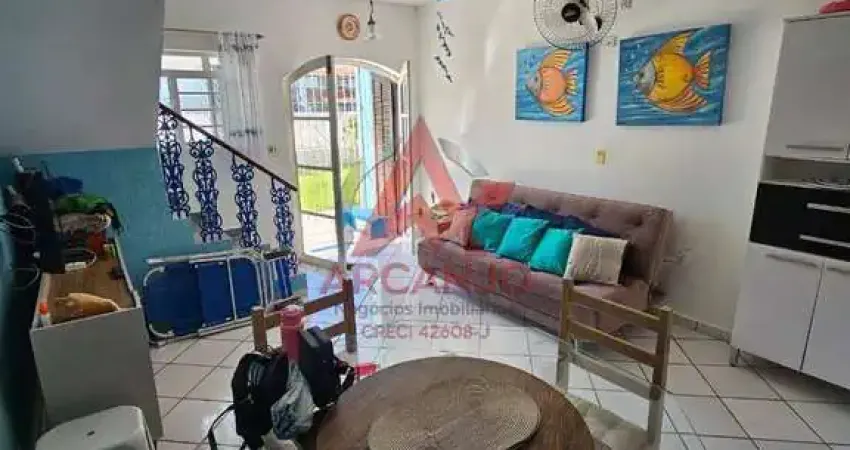Sobrado em condomínio à venda na praia do Perequê-Açu em Ubatuba/SP.