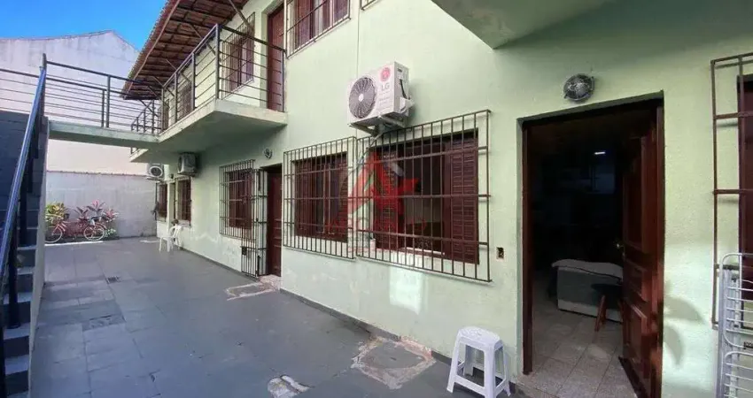 Apartamento 01 dormitório a poucos metros da Orla da Praia Grande - Ubatuba