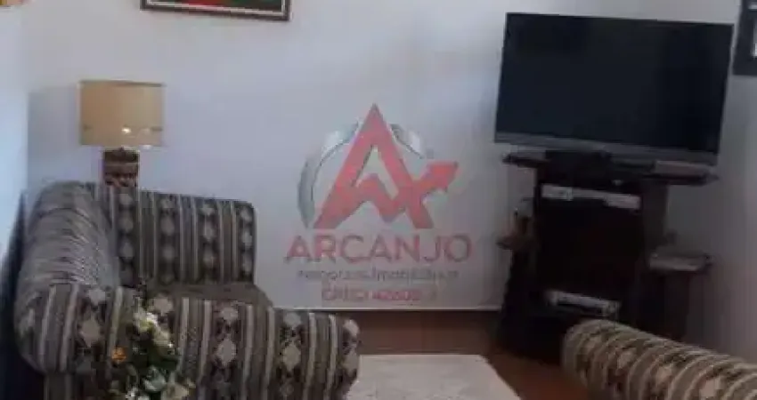 Apartamento Padrão  com 02 dormitórios , próximo ao mar