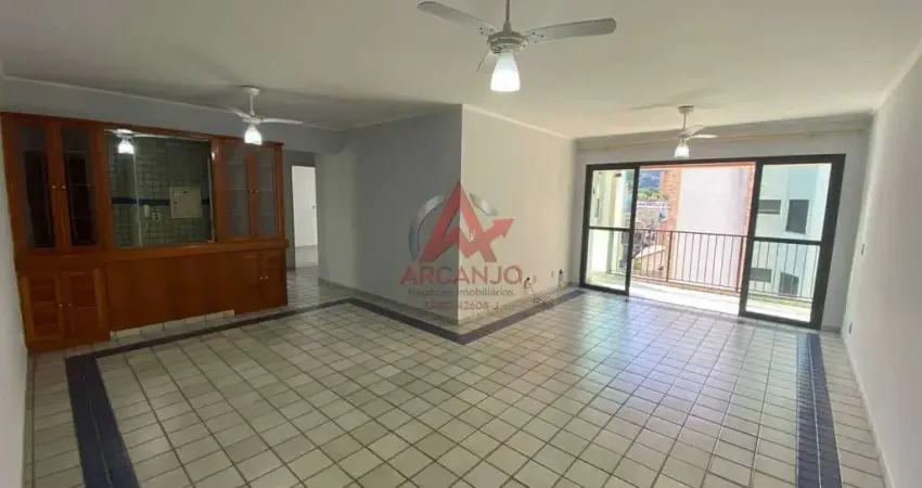 Apartamento para locação anual no centro de Ubatuba com 03 dormitórios com 95 M²