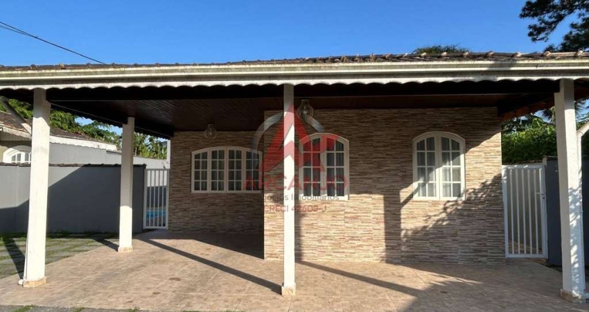 Casa a Venda em Ubatuba  Condomínio Fechado Mobiliada