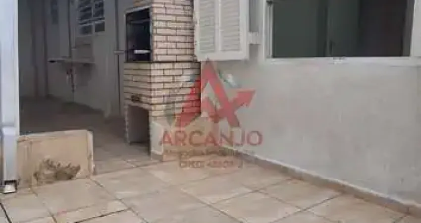 Casa   para locação comercial no centro de Ubatuba/SP